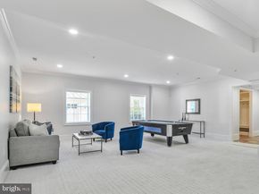 1935 Foxview Circle NW, Washington DC 20007