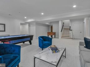 1935 Foxview Circle NW, Washington DC 20007