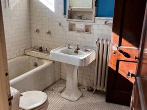 926 Foulkrod Street, Philadelphia PA 19124