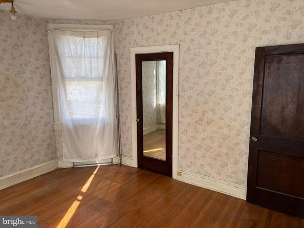 926 Foulkrod Street, Philadelphia PA 19124