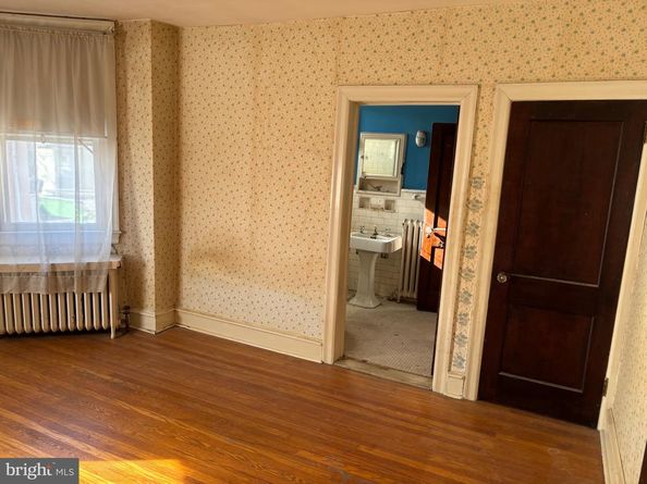 926 Foulkrod Street, Philadelphia PA 19124