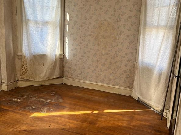 926 Foulkrod Street, Philadelphia PA 19124