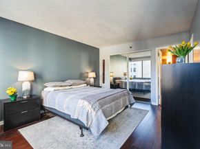 2001 Hamilton Street 401, Philadelphia PA 19130
