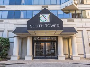 2001 Hamilton Street 401, Philadelphia PA 19130