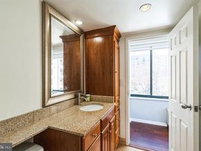 2001 Hamilton Street 401, Philadelphia PA 19130