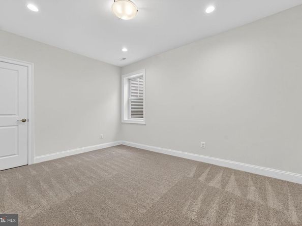 9350 Tovito Drive, Fairfax VA 22031