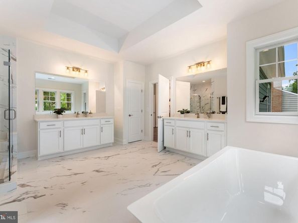 9350 Tovito Drive, Fairfax VA 22031
