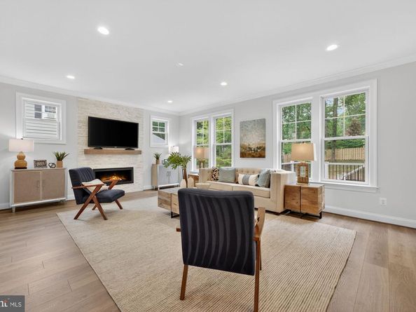 9350 Tovito Drive, Fairfax VA 22031