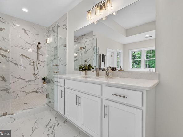 9350 Tovito Drive, Fairfax VA 22031