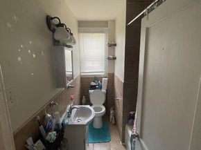 1802 Church Lane, Philadelphia PA 19141
