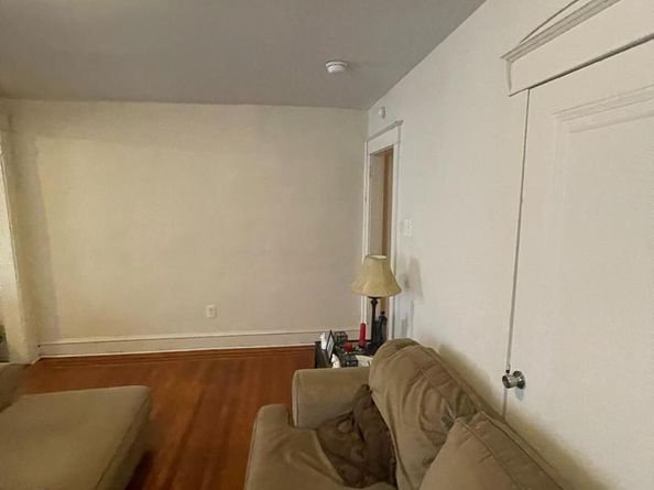1802 Church Lane, Philadelphia PA 19141