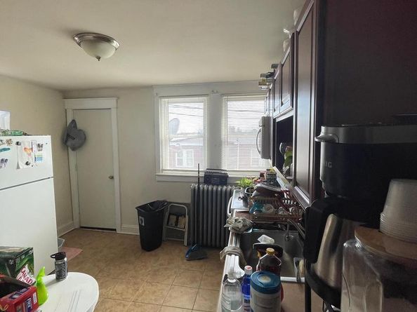 1802 Church Lane, Philadelphia PA 19141