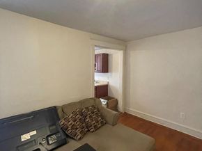1802 Church Lane, Philadelphia PA 19141