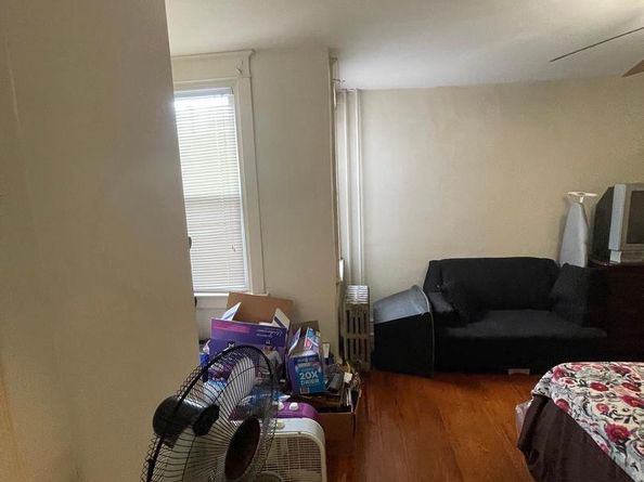 1802 Church Lane, Philadelphia PA 19141