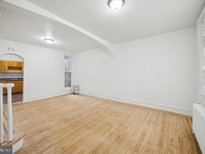 3833 Pennsgrove Street, Philadelphia PA 19104