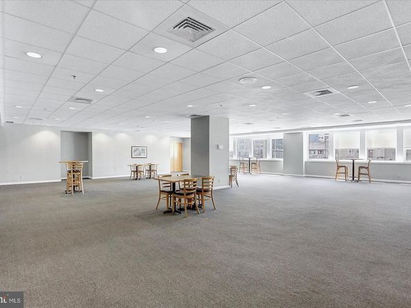 1100 Vine Street 500, Philadelphia PA 19107