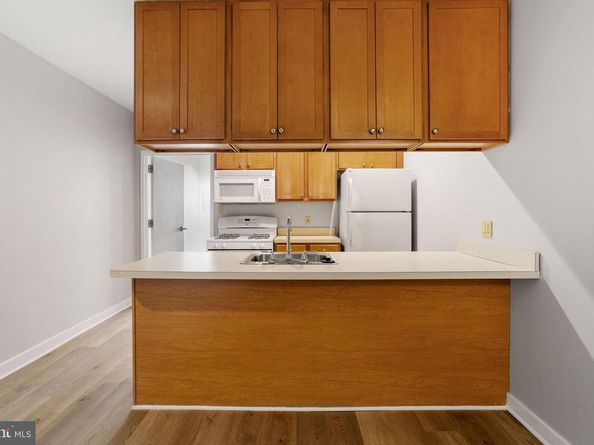 1100 Vine Street 500, Philadelphia PA 19107