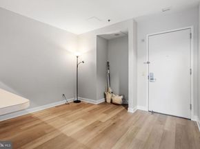 1100 Vine Street 500, Philadelphia PA 19107