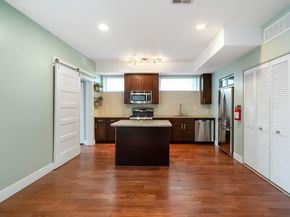 906 N 16TH Street 3R, Philadelphia PA 19130