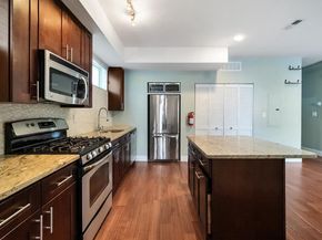 906 N 16TH Street 3R, Philadelphia PA 19130