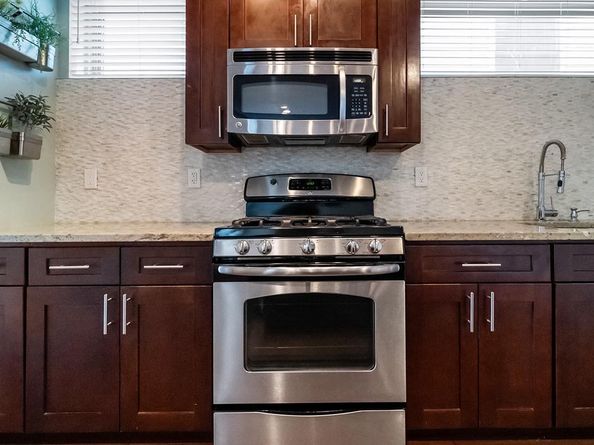 906 N 16TH Street 3R, Philadelphia PA 19130
