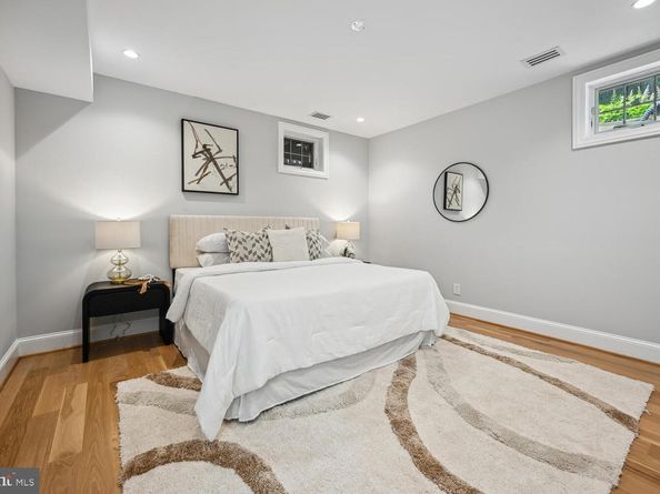 3418 Reservoir Road NW, Washington DC 20007
