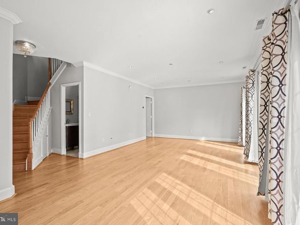 4305 Massachusetts Avenue NW, Washington DC 20016