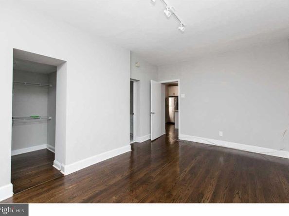 438 Leverington Avenue, Philadelphia PA 19128