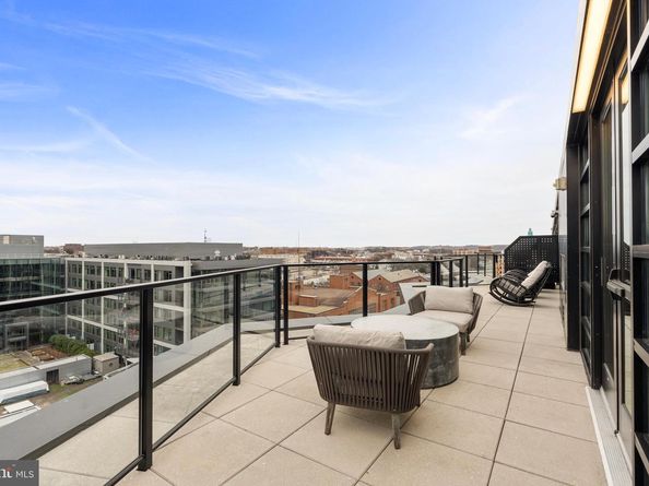 1300 4TH Street SE 703, Washington DC 20003