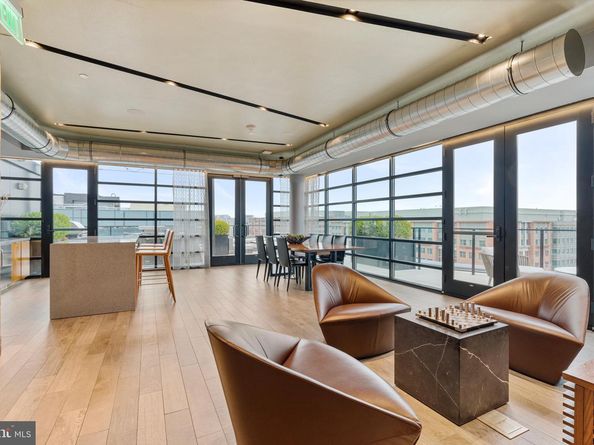 1300 4TH Street SE 703, Washington DC 20003