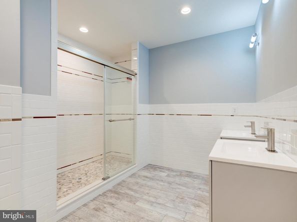 719 Cantrell Street, Philadelphia PA 19148