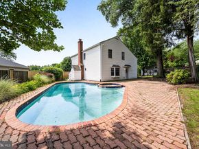 1213 Terrylynn Court, Herndon VA 20170