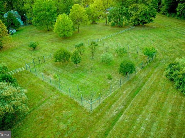 2855 Ash Mill Road, Doylestown PA 18902