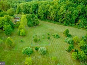 2855 Ash Mill Road, Doylestown PA 18902