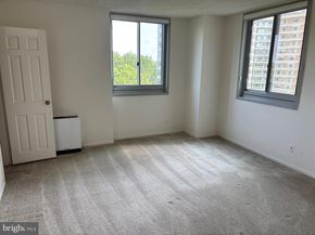 4601 N Park Avenue 909, Chevy Chase MD 20815