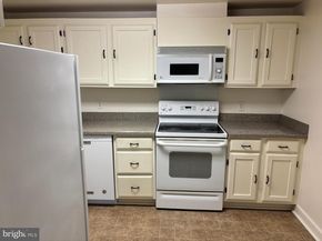 4601 N Park Avenue 909, Chevy Chase MD 20815