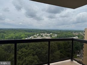 309 Yoakum Parkway 1809, Alexandria VA 22304