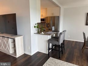 309 Yoakum Parkway 1809, Alexandria VA 22304