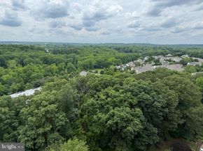 309 Yoakum Parkway 1809, Alexandria VA 22304