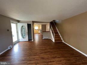 124 Meadow Lane, Philadelphia PA 19154