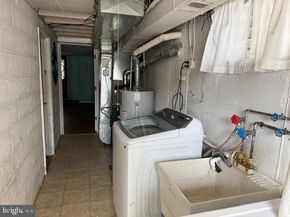 124 Meadow Lane, Philadelphia PA 19154