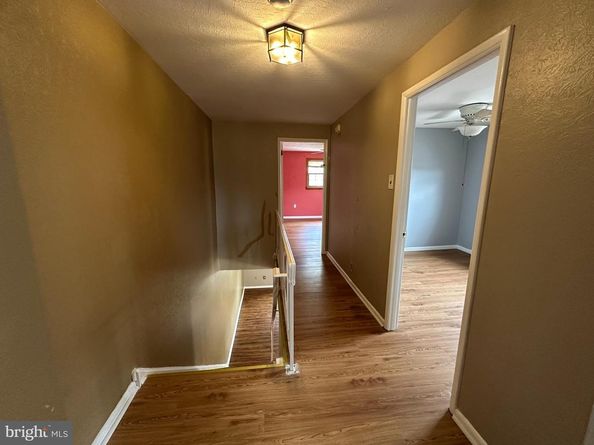 124 Meadow Lane, Philadelphia PA 19154