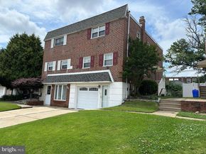 124 Meadow Lane, Philadelphia PA 19154