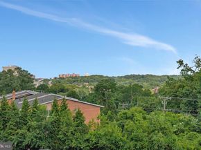5801 Quantrell Avenue 203, Alexandria VA 22312