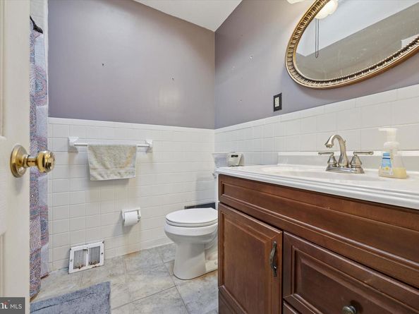 3619 Genesee Drive, Philadelphia PA 19154