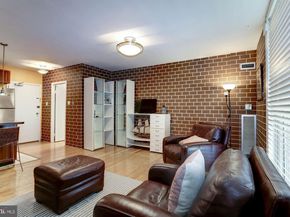 950 25TH Street NW 106N, Washington DC 20037