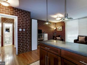 950 25TH Street NW 106N, Washington DC 20037