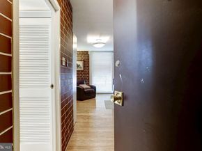 950 25TH Street NW 106N, Washington DC 20037