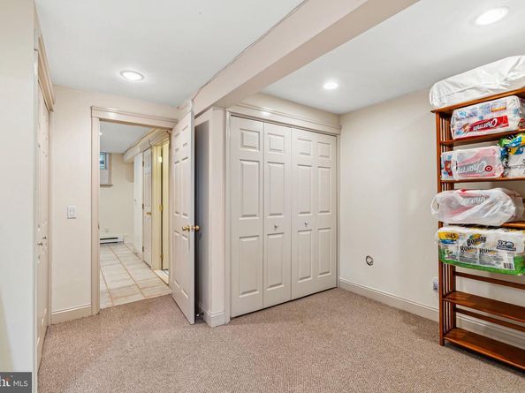 2228 Green Street, Philadelphia PA 19130