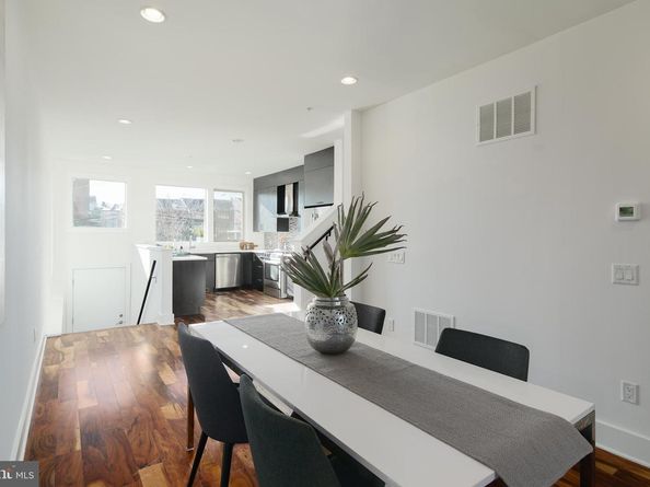 740 S Columbus Boulevard 48, Philadelphia PA 19147